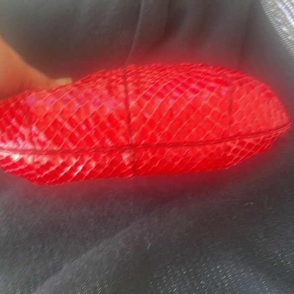 Judith Leiber shoulder/clutch purse - Picture 7 of 8